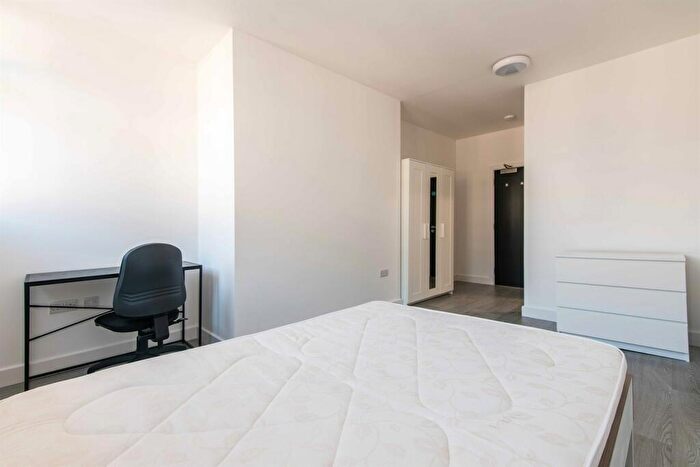 5 Bedroom Apartment To Rent In - Poultry Arcade, Nottingham, NG1