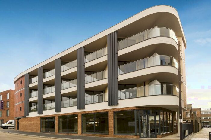 2 Bedroom Apartment To Rent In Drovers Way St. Albans, AL3