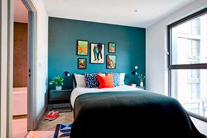 2 Bedroom Apartment To Rent In Rosewood, Box Makers Yard, New Kingsley Road, Bristol, BS2