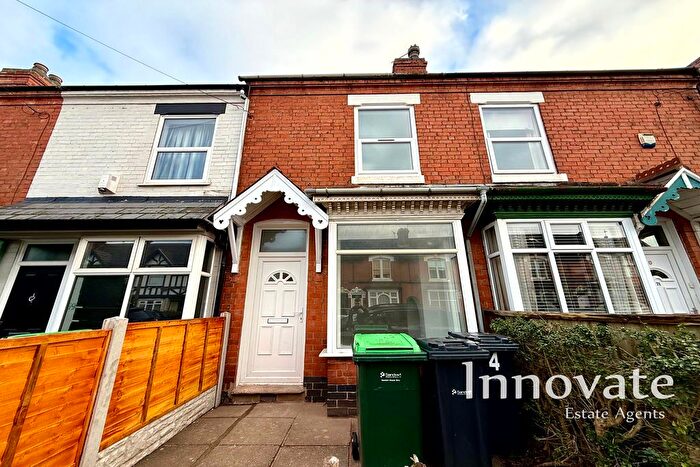 2 Bedroom Terraced House To Rent In Lightwoods Road, Smethwick, B67