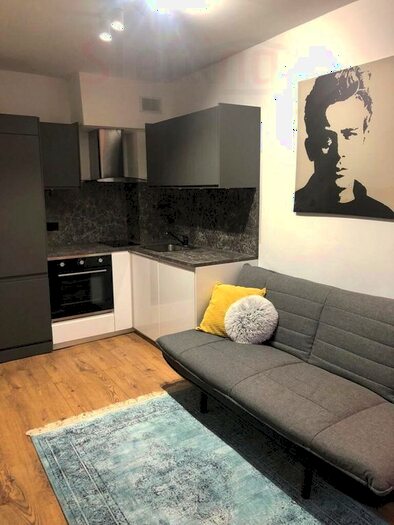 Studio To Rent In Edgwarebury Lane, Edgware, HA8