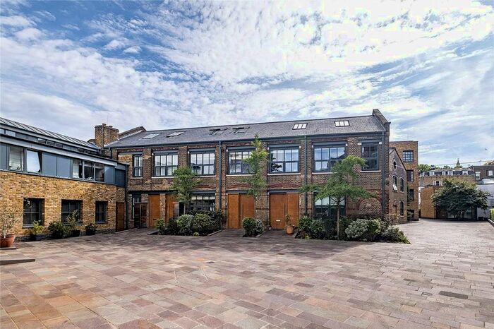 2 Bedroom Terraced House For Sale In Porteus Place, London, SW4