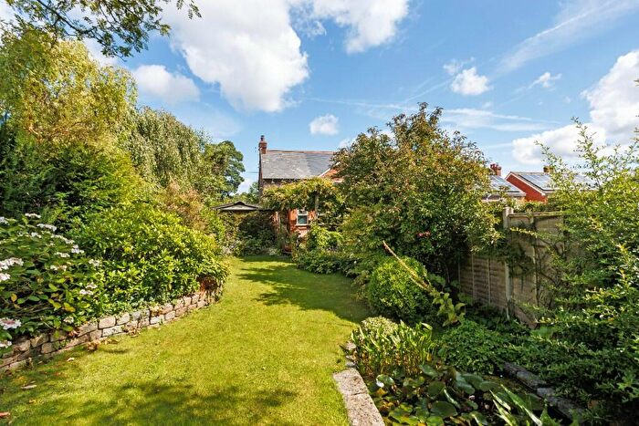 2 Bedroom Semi-Detached House For Sale In Ashford Hill Road, Headley, Hampshire, ., RG19