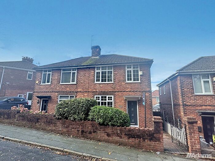 3 Bedroom Semi-Detached House For Sale In Stonehills Lane, Runcorn, WA7