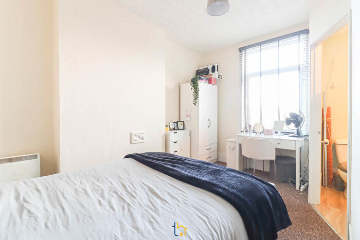 1 Bedroom Apartment To Rent In Leicester Road, Wigston, LE18