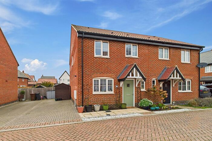 3 Bedroom Semi-Detached House For Sale In The Sidings, Mendlesham, IP14
