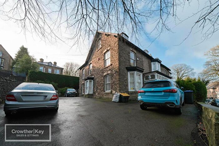 Semi-Detached House For Sale In Hardwick Mount, Buxton, SK17