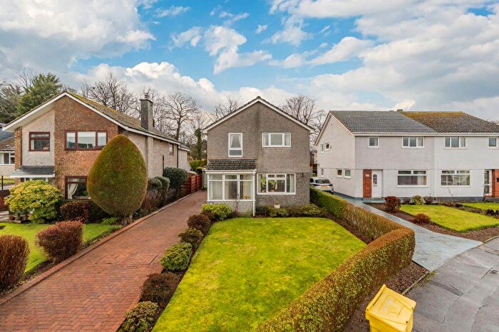 3 Bedroom Detached Villa For Sale In Baberton Mains Bank, Edinburgh, EH14