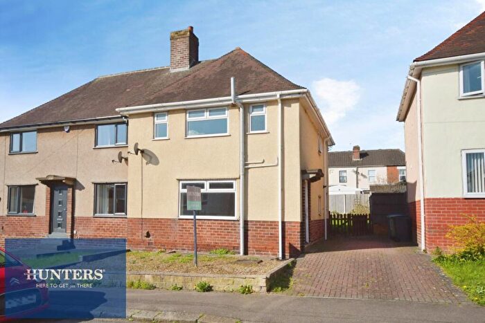 3 Bedroom Semi Detached House For Sale In Devonshire Avenue North, New Whittington, Chesterfield, S43