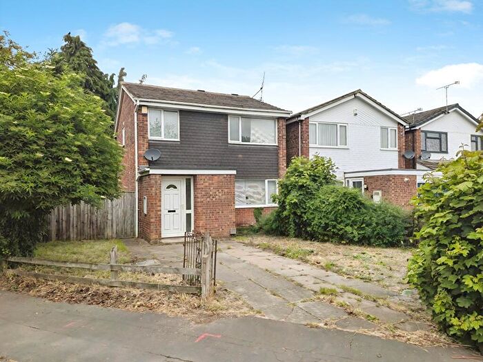 4 Bedroom Detached House For Sale In Grasscroft Drive, Coventry, CV3