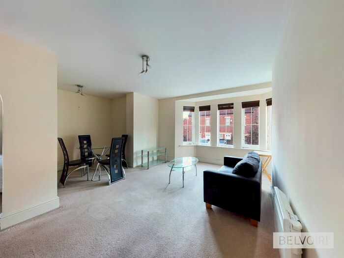 2 Bedroom Flat To Rent In Jubilee Drive, Handsworth Wood, Birmingham, B20