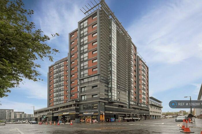 2 Bedroom Flat To Rent In Lancefield Quay, Glasgow, G3