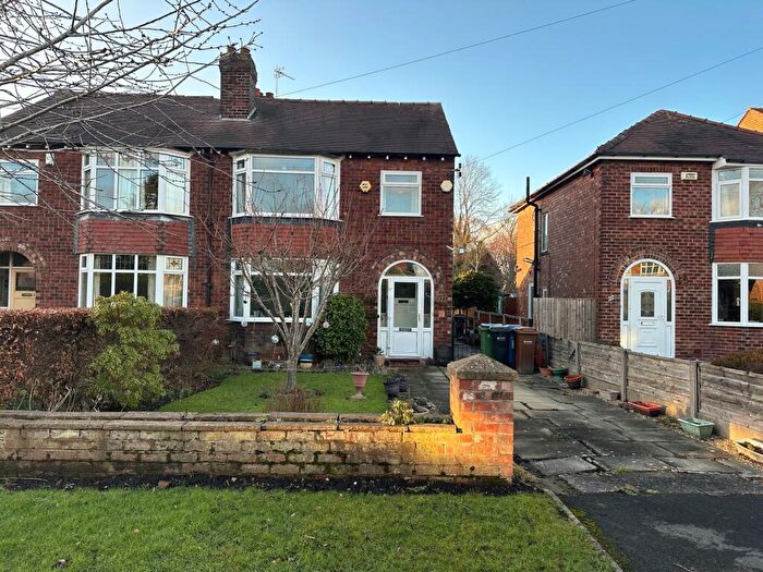 3 Bedroom Semi Detached House For Sale In Cromley Road, Woodsmoor, Stockport, SK2