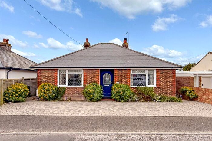 2 Bedroom Bungalow For Sale In Gladonian Road, Littlehampton, West Sussex, BN17