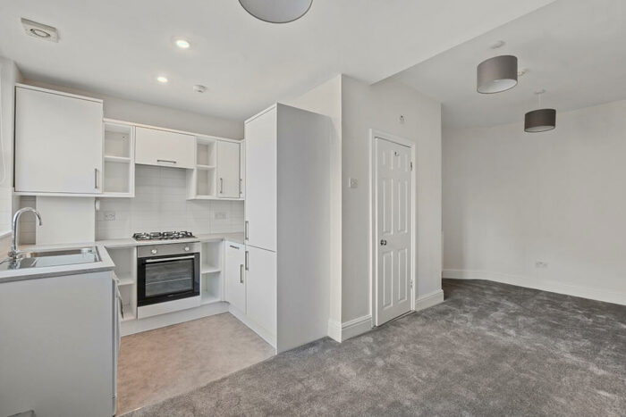 Studio To Rent In Muswell Hill Broadway (), Muswell Hill, N10