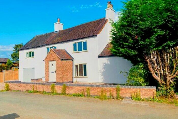 3 Bedroom Detached House To Rent In Ash Tree Lane, Lichfield, WS13