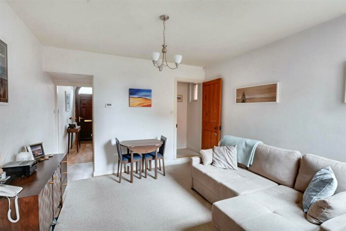 2 Bedroom Semi-Detached House For Sale In Birchwood Avenue, Long Eaton, NG10