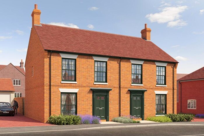 3 Bedroom Semi-Detached House For Sale In Mountbatten Park, Hoe Lane, North Baddesley, Hampshire, SO52