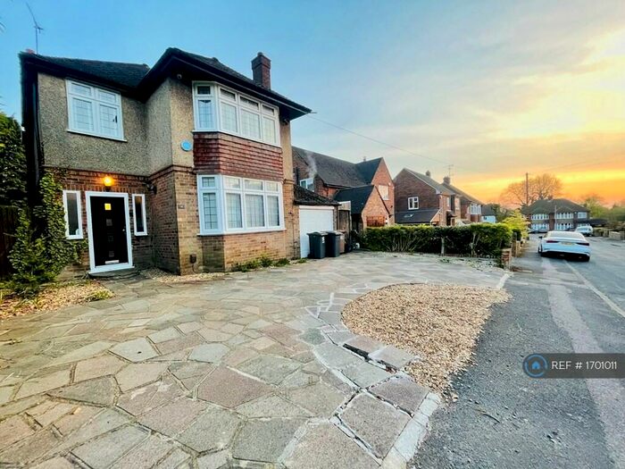 4 Bedroom Detached House To Rent In Honeygate, Luton, LU2