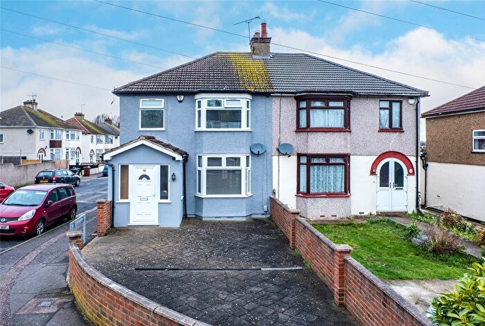 3 Bedroom Semi Detached House For Sale In Colyer Road, Northfleet, Kent, DA11