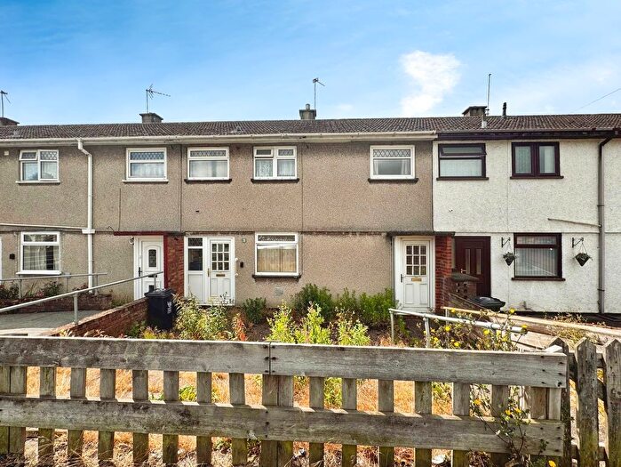 3 Bedroom Terraced House For Sale In Howe Circle, Newport, NP19