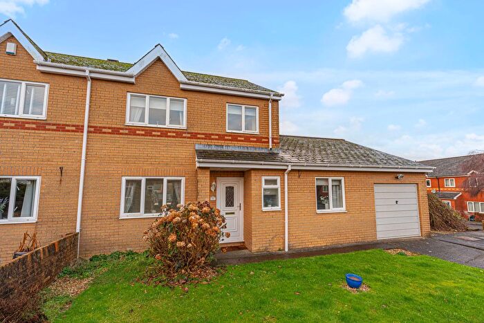 4 Bedroom Semi Detached House For Sale In Millfield, Quakers Yard, CF46