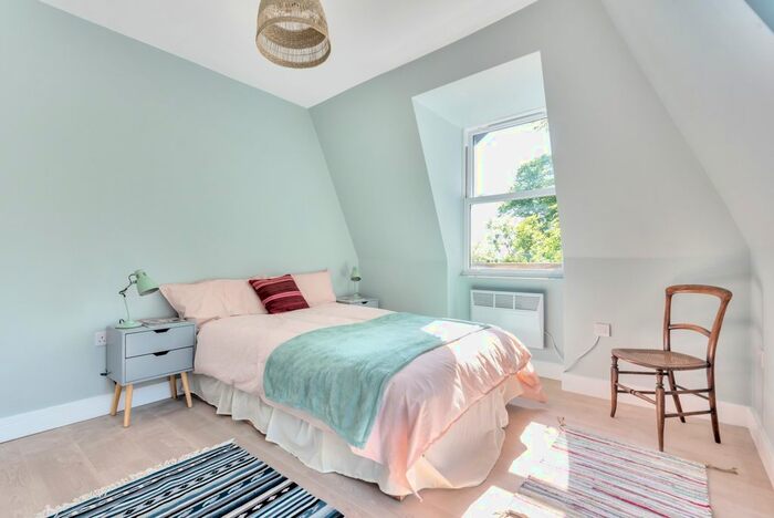 1 Bedroom Flat To Rent In London Road, London, SE23