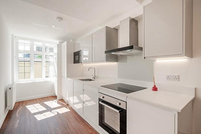 1 Bedroom Apartment To Rent In Bank Chambers, Woking, Surrey, GU21