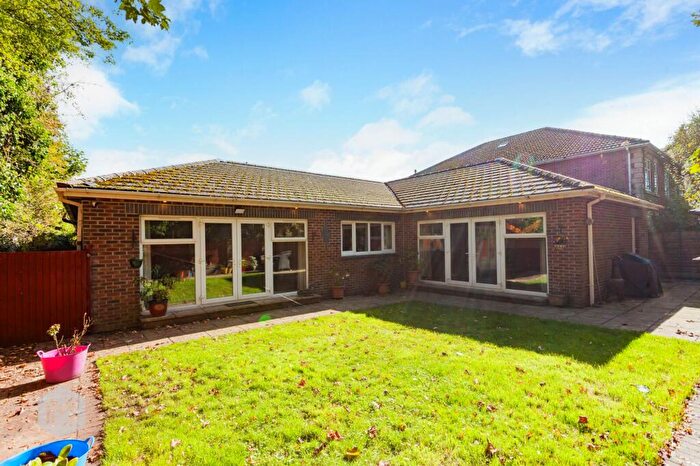 4 Bedroom Detached Bungalow For Sale In Beatrice Road, Worsley, M28