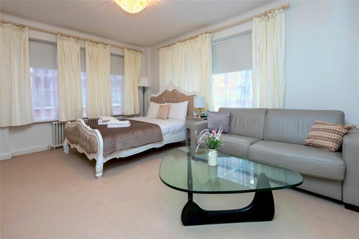 Studio To Rent In Vandon Court, Petty France, Westminster, London, SW1H