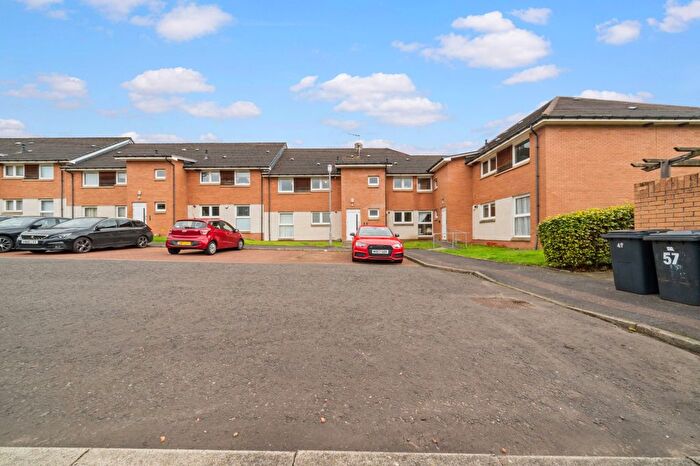 2 Bedroom Flat To Rent In King Court, North Lanarkshire, Hamilton, ML1