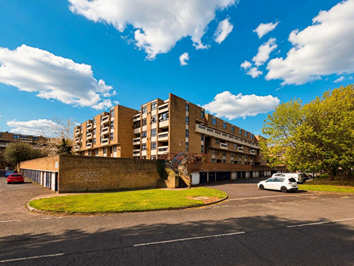 1 Bedroom Flat To Rent In Collingwood Court, Sulgrave, Washington, NE37