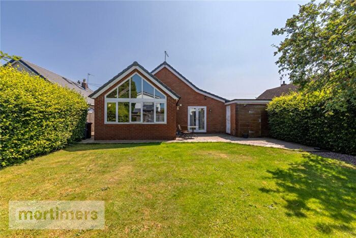 4 Bedroom Detached House For Sale In Fairfield Drive, Clitheroe, Lancashire, BB7