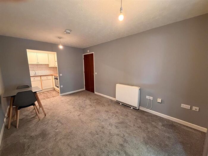 1 Bedroom Apartment To Rent In Foyes Court, Shirley Road, Southampton, SO15