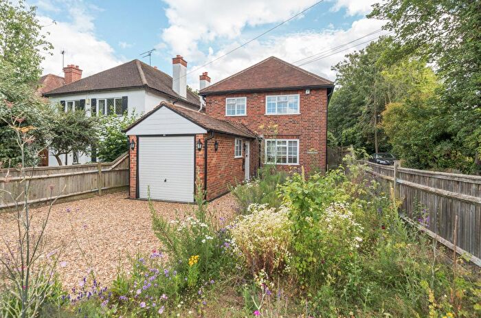 3 Bedroom Detached House For Sale In Ray Mill Road West, Maidenhead, Berkshire, SL6