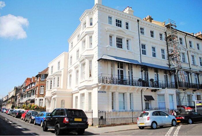 1 Bedroom Detached House To Rent In Victoria Parade, Ramsgate, Kent, CT11