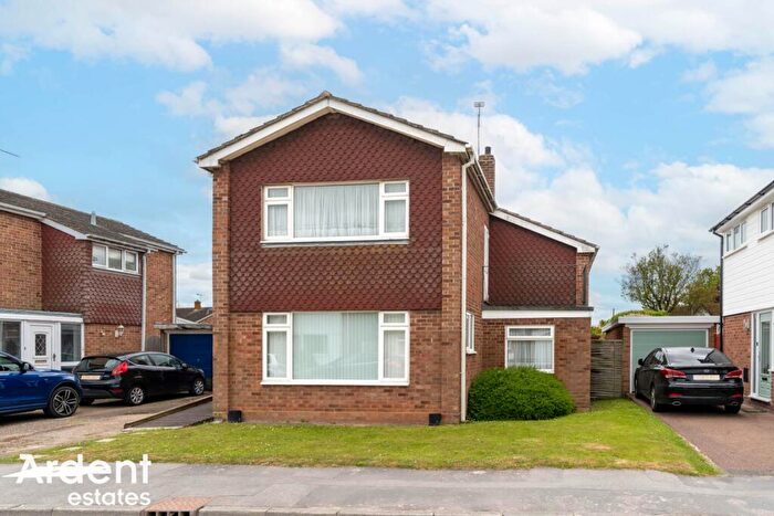 3 Bedroom Detached House For Sale In Gleneagles Way, Hatfield Peverel, CM3