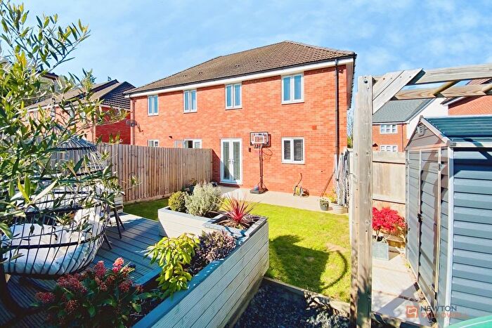 4 Bedroom Semi-Detached House For Sale In Stephenson Drive, Ratby, LE6