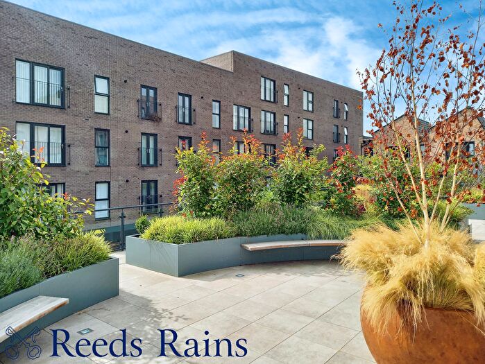 1 Bedroom Flat To Rent In Emmeline Pankhurst Drive, Stretford, Manchester, Greater Manchester, M32