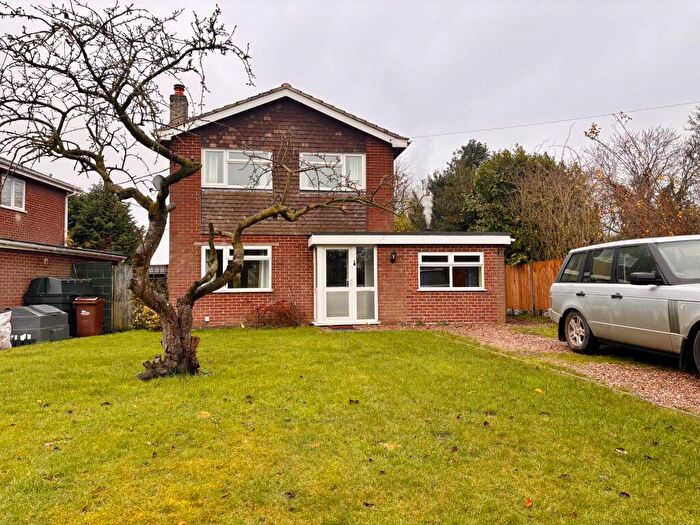 4 Bedroom Detached House To Rent In Catholme Lane, Barton Under Needwood, DE13