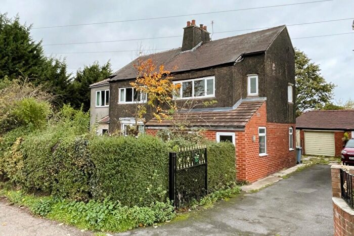 2 Bedroom Semi Detached House For Sale In Baulk Lane, Worksop, Nottinghamshire, S81