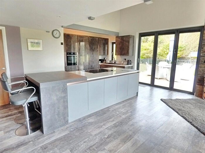 3 Bedroom Detached House For Sale In Arncliffe, Skipton, BD23