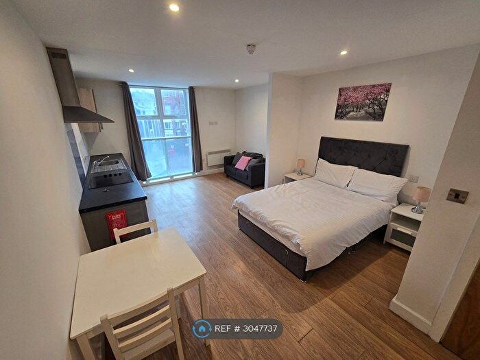 1 Bedroom Flat To Rent In Trinity Point, Stoke-On-Trent, ST1