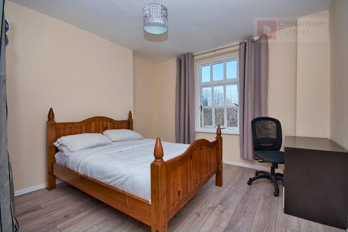 1 Bedroom Flat To Rent In Bethnal Green, London, London, E2