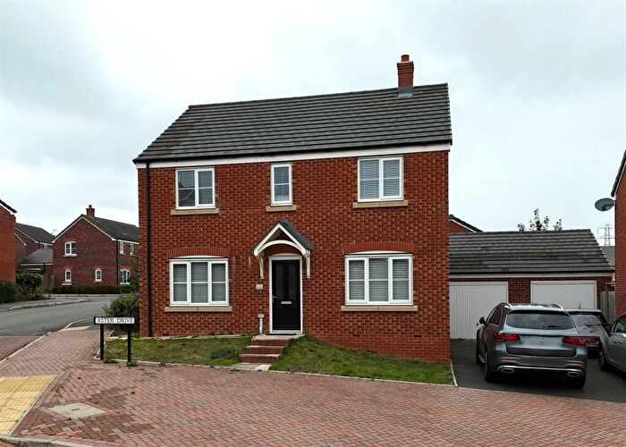 4 Bedroom Detached House For Sale In Aster Drive, Rugby, CV23