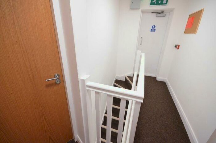 1 Bedroom Flat To Rent In Bank Parade, Burnley, BB11