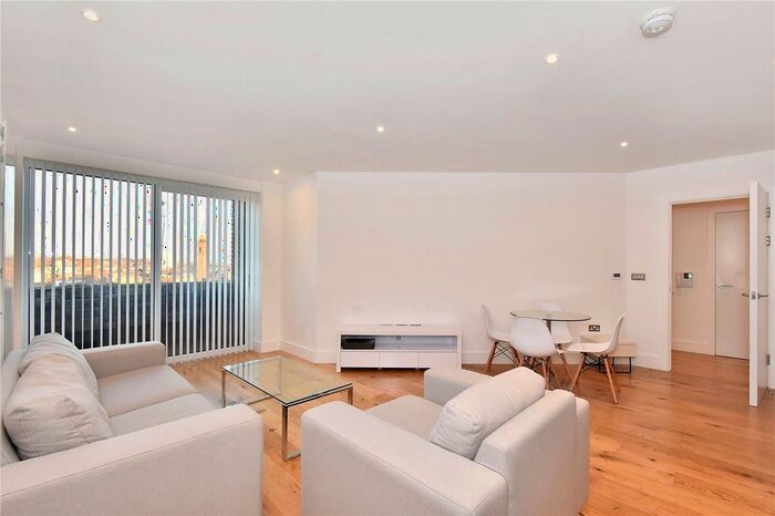 2 Bedroom Flat To Rent In Riverdale House, Molesworth Street, SE13