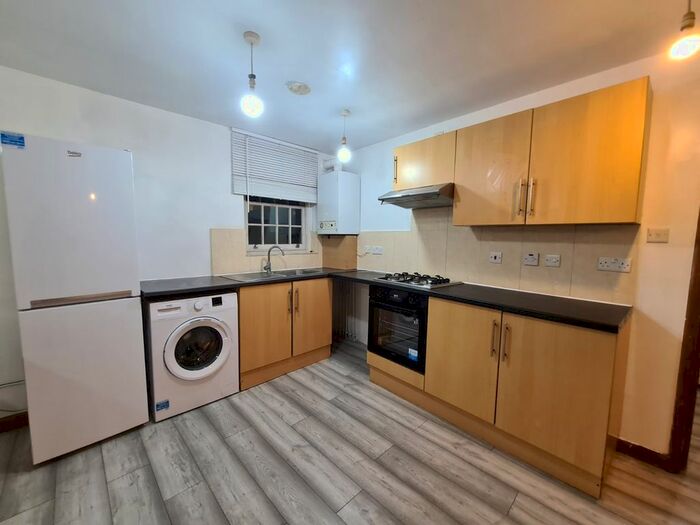 1 Bedroom Flat To Rent In London Road, Forest Hill, SE23