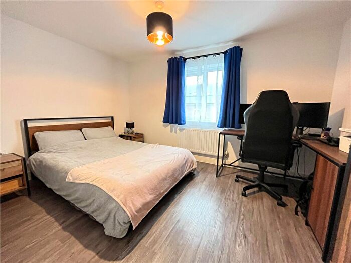 2 Bedroom Detached House For Sale In Amazon Way, Westbury, BA13