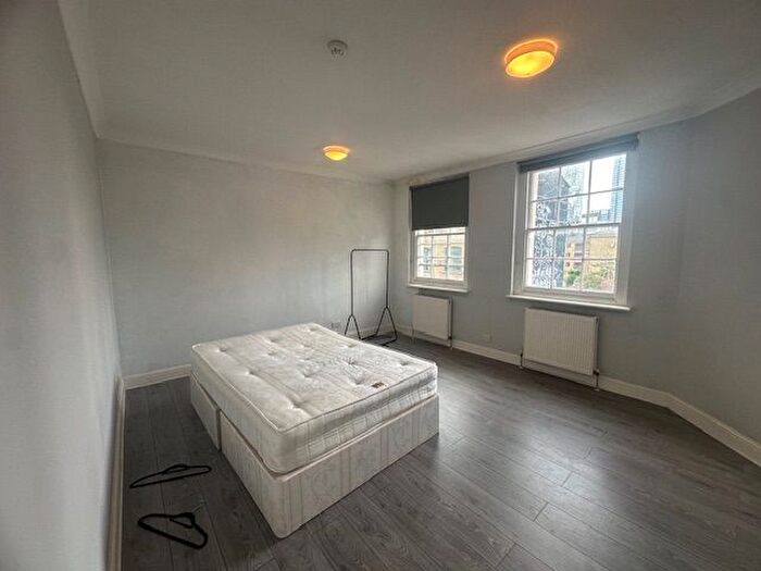 2 Bedroom Flat To Rent In Brick Lane, London, E1